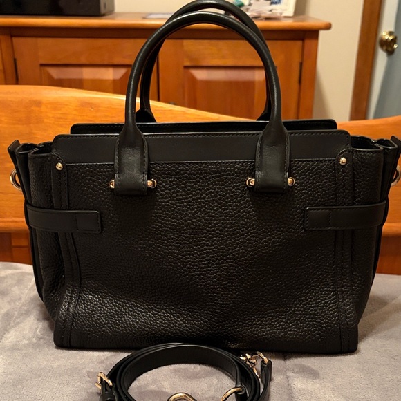 Coach Swagger 27 Satchel - Picture 4 of 9